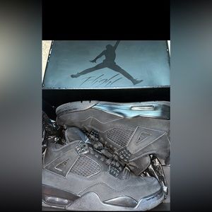 Air Jordan 4 Retro ‘Black Cat’ 2020